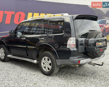 Черный Мицубиси Паджеро, объемом двигателя 2.97 л и пробегом 329 тыс. км за 8500 $, фото 5 на Automoto.ua