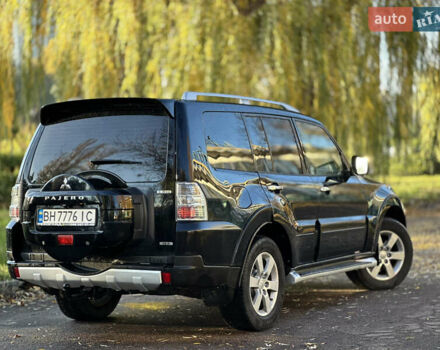 Мицубиси Паджеро 2007 в Киеве на Automoto.ua Черный Мицубиси Паджеро, объемом двигателя 3.8 л и пробегом 216 тыс. км за 9300 $, фото 13 на Automoto.ua