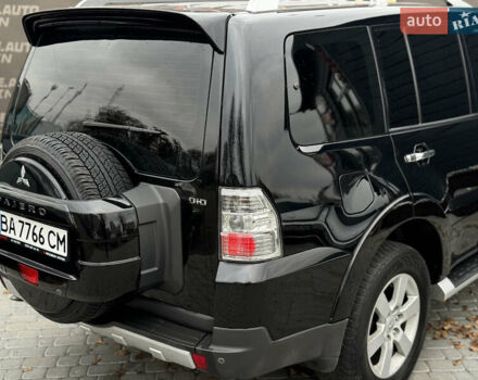 Чорний Міцубісі Паджеро, об'ємом двигуна 3.2 л та пробігом 209 тис. км за 11500 $, фото 17 на Automoto.ua