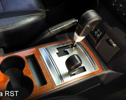 Черный Мицубиси Паджеро, объемом двигателя 3.8 л и пробегом 197 тыс. км за 11500 $, фото 12 на Automoto.ua