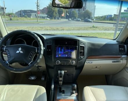 Чорний Міцубісі Паджеро, об'ємом двигуна 3 л та пробігом 215 тис. км за 11300 $, фото 17 на Automoto.ua