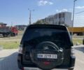 Чорний Міцубісі Паджеро, об'ємом двигуна 3 л та пробігом 215 тис. км за 11300 $, фото 3 на Automoto.ua