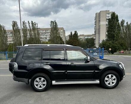 Черный Мицубиси Паджеро, объемом двигателя 3 л и пробегом 251 тыс. км за 11000 $, фото 7 на Automoto.ua