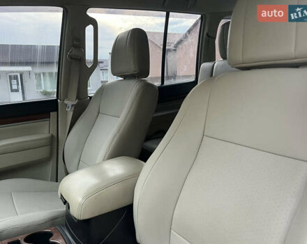 Черный Мицубиси Паджеро, объемом двигателя 3 л и пробегом 210 тыс. км за 10500 $, фото 18 на Automoto.ua