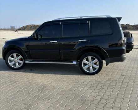 Черный Мицубиси Паджеро, объемом двигателя 2.97 л и пробегом 301 тыс. км за 11000 $, фото 9 на Automoto.ua