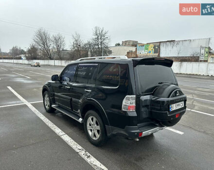 Черный Мицубиси Паджеро, объемом двигателя 3.2 л и пробегом 191 тыс. км за 12900 $, фото 6 на Automoto.ua