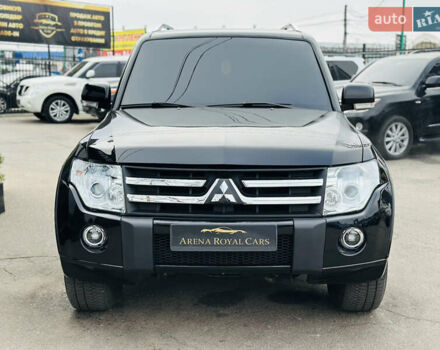 Черный Мицубиси Паджеро, объемом двигателя 2.97 л и пробегом 241 тыс. км за 11900 $, фото 6 на Automoto.ua
