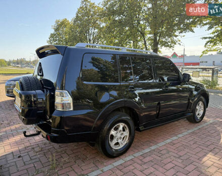 Мицубиси Паджеро 2007 в Харькове на Automoto.ua Черный Мицубиси Паджеро, объемом двигателя 2.97 л и пробегом 241 тыс. км за 11500 $, фото 3 на Automoto.ua