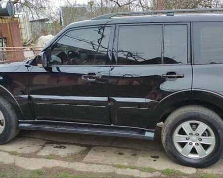 Черный Мицубиси Паджеро, объемом двигателя 3 л и пробегом 262 тыс. км за 10999 $, фото 6 на Automoto.ua