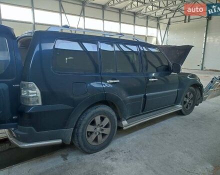 Черный Мицубиси Паджеро, объемом двигателя 3 л и пробегом 320 тыс. км за 6000 $, фото 8 на Automoto.ua