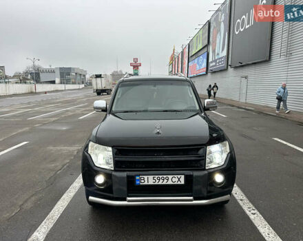 Черный Мицубиси Паджеро, объемом двигателя 3.2 л и пробегом 191 тыс. км за 12900 $, фото 1 на Automoto.ua