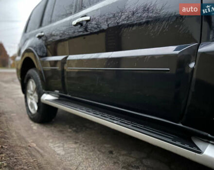 Чорний Міцубісі Паджеро, об'ємом двигуна 3 л та пробігом 169 тис. км за 14150 $, фото 3 на Automoto.ua