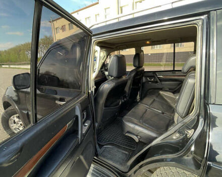 Черный Мицубиси Паджеро, объемом двигателя 3 л и пробегом 540 тыс. км за 8000 $, фото 17 на Automoto.ua