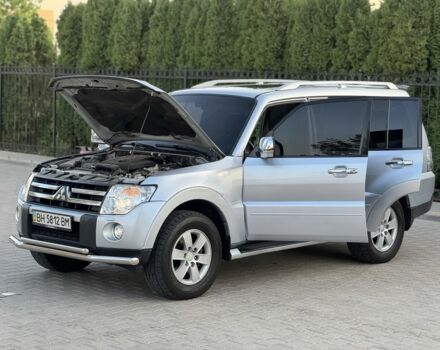 Черный Мицубиси Паджеро, объемом двигателя 2.4 л и пробегом 282 тыс. км за 13000 $, фото 15 на Automoto.ua