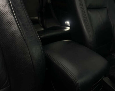 Черный Мицубиси Паджеро, объемом двигателя 3.8 л и пробегом 258 тыс. км за 10900 $, фото 11 на Automoto.ua