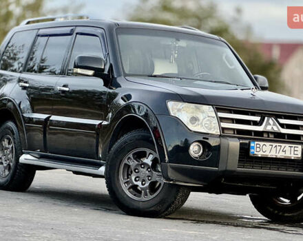 Черный Мицубиси Паджеро, объемом двигателя 3 л и пробегом 275 тыс. км за 9050 $, фото 1 на Automoto.ua