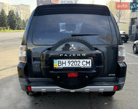Чорний Міцубісі Паджеро, об'ємом двигуна 3.2 л та пробігом 201 тис. км за 8999 $, фото 11 на Automoto.ua