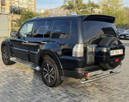 Чорний Міцубісі Паджеро, об'ємом двигуна 3 л та пробігом 203 тис. км за 11500 $, фото 6 на Automoto.ua