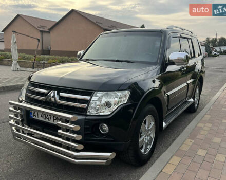 Черный Мицубиси Паджеро, объемом двигателя 3 л и пробегом 210 тыс. км за 10500 $, фото 6 на Automoto.ua