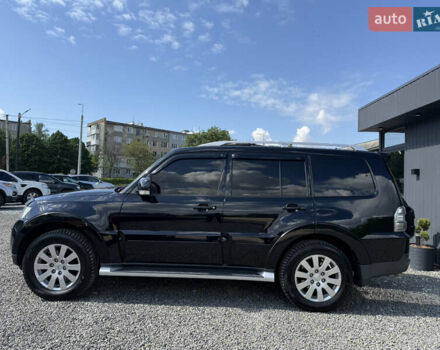 Чорний Міцубісі Паджеро, об'ємом двигуна 3.2 л та пробігом 260 тис. км за 12950 $, фото 23 на Automoto.ua