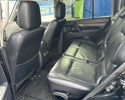 Черный Мицубиси Паджеро, объемом двигателя 3 л и пробегом 251 тыс. км за 11000 $, фото 13 на Automoto.ua