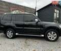 Чорний Міцубісі Паджеро, об'ємом двигуна 3.2 л та пробігом 209 тис. км за 11500 $, фото 15 на Automoto.ua