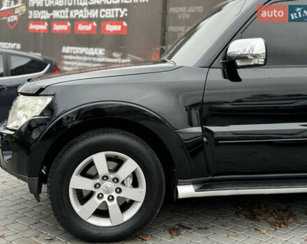 Чорний Міцубісі Паджеро, об'ємом двигуна 3.2 л та пробігом 209 тис. км за 11500 $, фото 6 на Automoto.ua