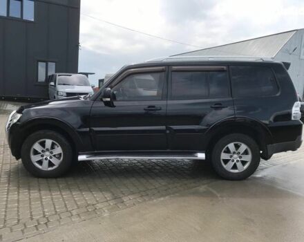 Черный Мицубиси Паджеро, объемом двигателя 3.2 л и пробегом 330 тыс. км за 12790 $, фото 5 на Automoto.ua