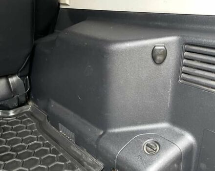 Чорний Міцубісі Паджеро, об'ємом двигуна 3 л та пробігом 260 тис. км за 10800 $, фото 34 на Automoto.ua