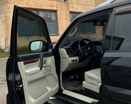 Міцубісі Паджеро 2007 у Чернігові на Automoto.ua Чорний Міцубісі Паджеро, об'ємом двигуна 3 л та пробігом 220 тис. км за 12500 $, фото 6 на Automoto.ua