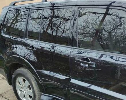 Черный Мицубиси Паджеро, объемом двигателя 3 л и пробегом 262 тыс. км за 10999 $, фото 10 на Automoto.ua