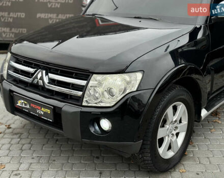 Чорний Міцубісі Паджеро, об'ємом двигуна 3.2 л та пробігом 209 тис. км за 11500 $, фото 1 на Automoto.ua