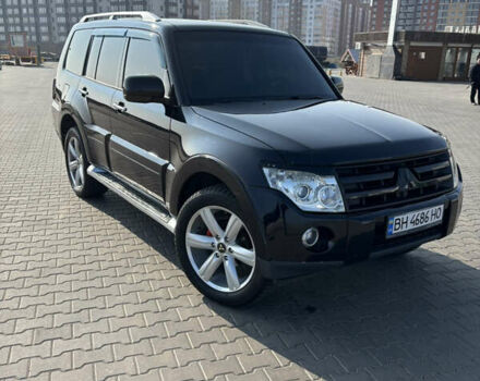 Черный Мицубиси Паджеро, объемом двигателя 2.97 л и пробегом 301 тыс. км за 11000 $, фото 1 на Automoto.ua