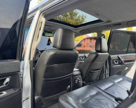 Черный Мицубиси Паджеро, объемом двигателя 2.4 л и пробегом 282 тыс. км за 13000 $, фото 18 на Automoto.ua