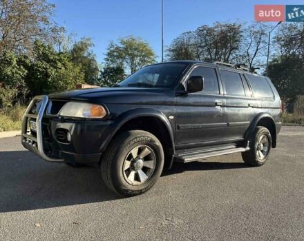 Чорний Міцубісі Паджеро, об'ємом двигуна 2.97 л та пробігом 280 тис. км за 9800 $, фото 7 на Automoto.ua
