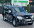 Чорний Міцубісі Паджеро, об'ємом двигуна 3 л та пробігом 204 тис. км за 11000 $, фото 1 на Automoto.ua