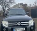 Чорний Міцубісі Паджеро, об'ємом двигуна 3.2 л та пробігом 280 тис. км за 13000 $, фото 1 на Automoto.ua