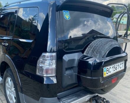 Чорний Міцубісі Паджеро, об'ємом двигуна 3 л та пробігом 210 тис. км за 12200 $, фото 3 на Automoto.ua