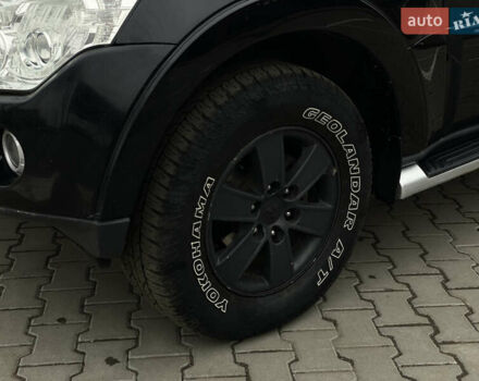 Черный Мицубиси Паджеро, объемом двигателя 2.97 л и пробегом 269 тыс. км за 9500 $, фото 8 на Automoto.ua