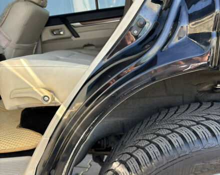 Черный Мицубиси Паджеро, объемом двигателя 2.97 л и пробегом 301 тыс. км за 11000 $, фото 18 на Automoto.ua