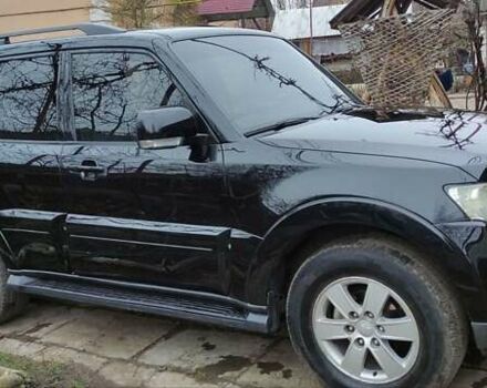 Черный Мицубиси Паджеро, объемом двигателя 3 л и пробегом 262 тыс. км за 10999 $, фото 4 на Automoto.ua