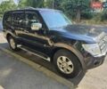 Чорний Міцубісі Паджеро, об'ємом двигуна 3 л та пробігом 210 тис. км за 11000 $, фото 1 на Automoto.ua