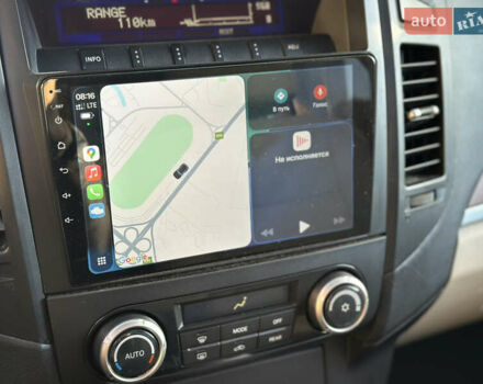 Чорний Міцубісі Паджеро, об'ємом двигуна 3.8 л та пробігом 216 тис. км за 8000 $, фото 48 на Automoto.ua