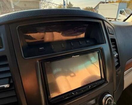 Чорний Міцубісі Паджеро, об'ємом двигуна 2.97 л та пробігом 242 тис. км за 11500 $, фото 39 на Automoto.ua