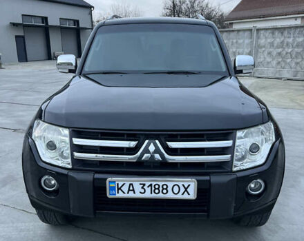 Чорний Міцубісі Паджеро, об'ємом двигуна 2.97 л та пробігом 228 тис. км за 10999 $, фото 2 на Automoto.ua