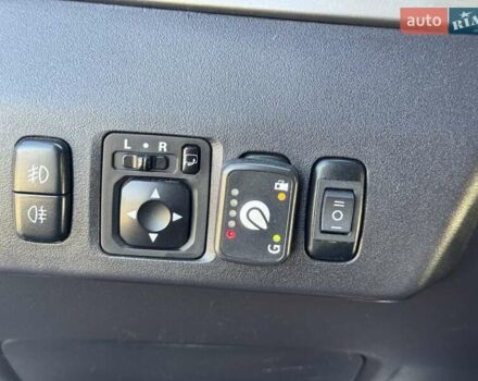 Чорний Міцубісі Паджеро, об'ємом двигуна 3.83 л та пробігом 254 тис. км за 16300 $, фото 20 на Automoto.ua