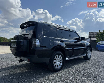 Чорний Міцубісі Паджеро, об'ємом двигуна 3.2 л та пробігом 260 тис. км за 12950 $, фото 25 на Automoto.ua