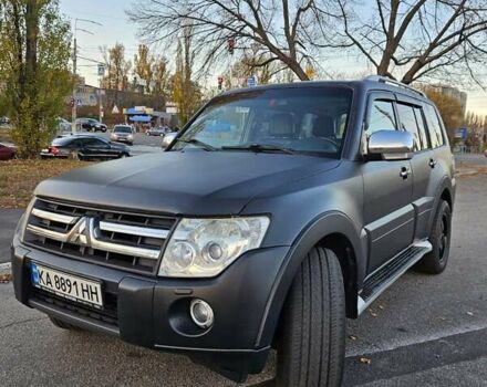 Чорний Міцубісі Паджеро, об'ємом двигуна 3.83 л та пробігом 360 тис. км за 12800 $, фото 1 на Automoto.ua