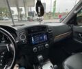 Чорний Міцубісі Паджеро, об'ємом двигуна 3 л та пробігом 172 тис. км за 13500 $, фото 4 на Automoto.ua
