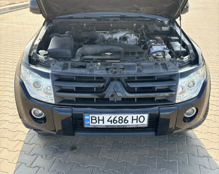 Черный Мицубиси Паджеро, объемом двигателя 2.97 л и пробегом 301 тыс. км за 11000 $, фото 28 на Automoto.ua